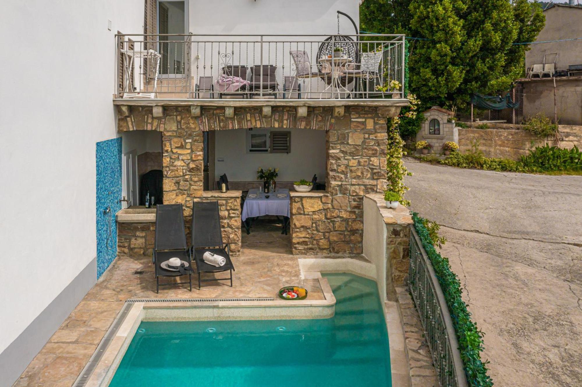 Сasa de vacaciones Belveder Motovun With Heated Pool *