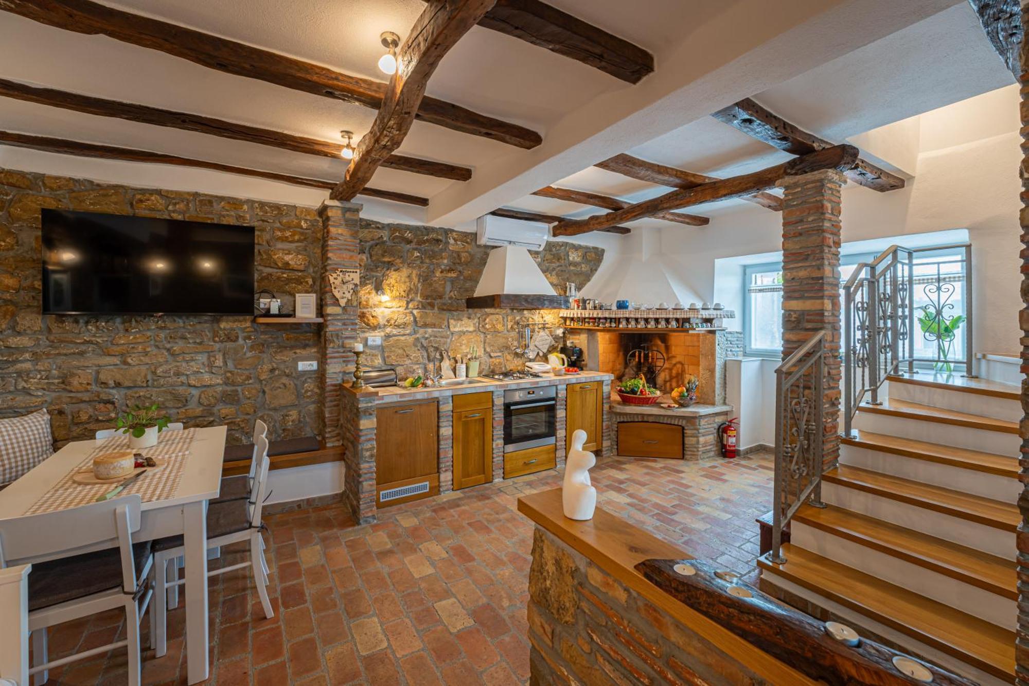 Belveder Motovun With Heated Pool *