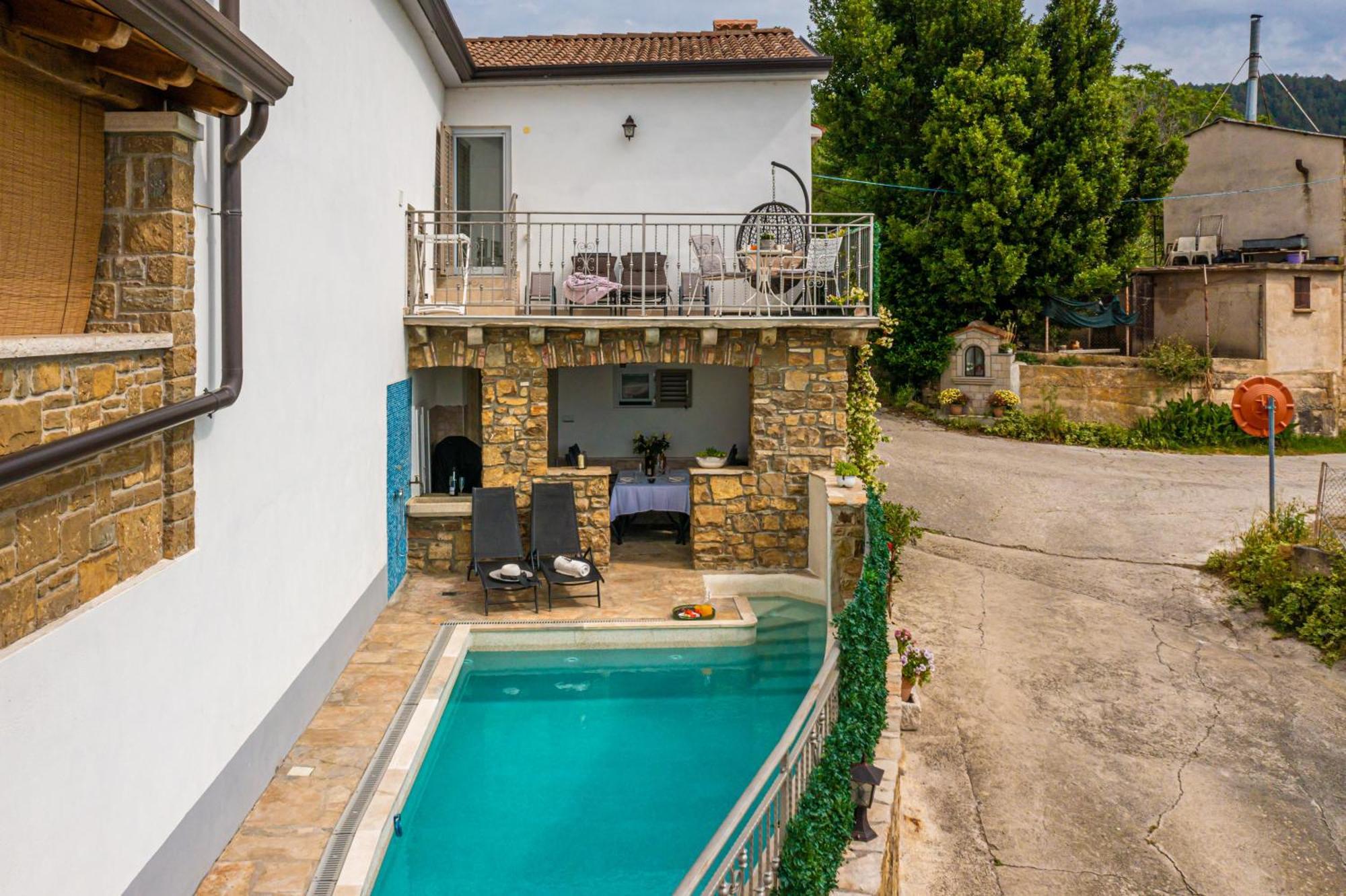 Belveder Motovun With Heated Pool Livade