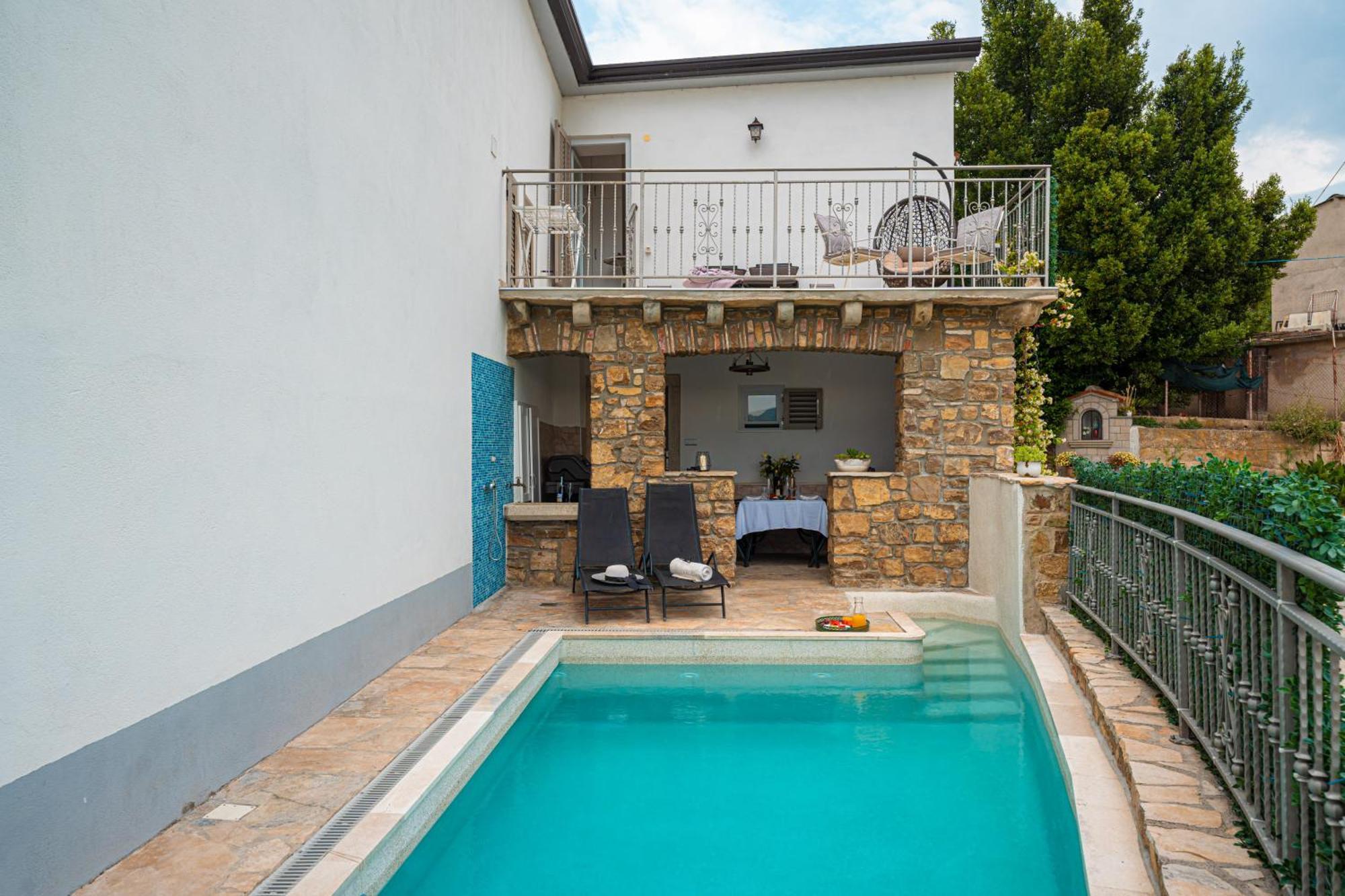 Holiday home Belveder Motovun With Heated Pool *